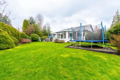 Outdoor Kitchen Photo of 14035 16b Avenue, Surrey, BC