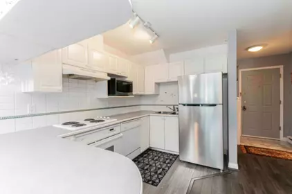 Kitchen Photo of PH6 5723 Balsam Street, Vancouver, BC