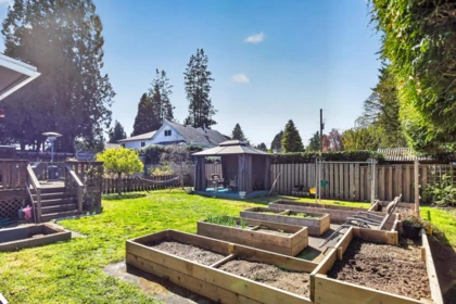 Hot Tub / Spa Photo of 11537 Wood Street, Maple Ridge, BC