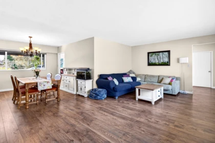 Kitchen Island Photo of 11537 Wood Street, Maple Ridge, BC