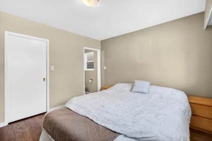 Powder Room Photo of 11537 Wood Street, Maple Ridge, BC