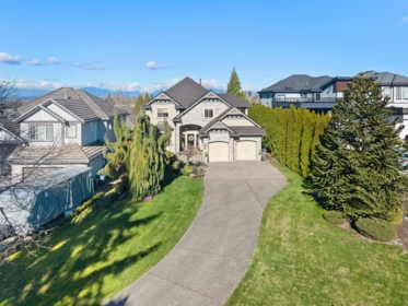 18265 Claytonhill Drive, Surrey, BC, Surrey — Single Family Residence for sale