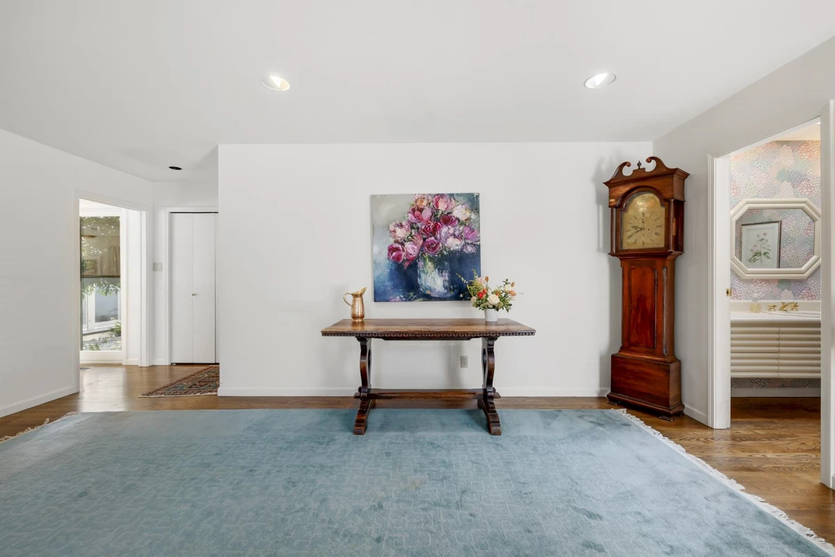 Dining Area Photo of 6291 Carnarvon Street, Vancouver, BC