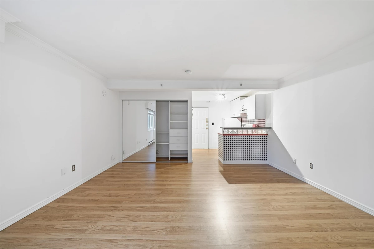 Family Room Photo of 107 1940 Barclay Street, Vancouver, BC