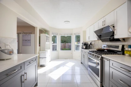 8366 Dayton Court, Richmond, BC, Richmond — Single Family Residence for sale