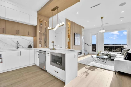 Breakfast Nook Photo of 101 16702 16a Avenue, Surrey, BC