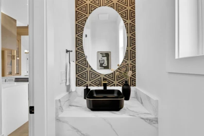 Guest Bathroom Photo of 101 16702 16a Avenue, Surrey, BC