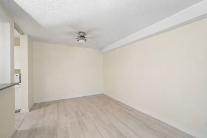 106 10626 151a Street, Surrey, BC, Surrey — Apartment/Condo for sale