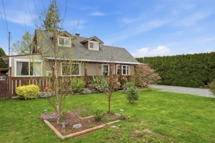 5565 Webster Road, Chilliwack, BC, Chilliwack — Single Family Residence for sale