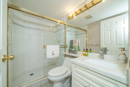 Mudroom Photo of 101 7231 Antrim Avenue, Burnaby, BC