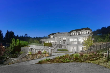 1445 Sandhurst Place, West Vancouver, BC, West Vancouver — Single Family Residence for sale
