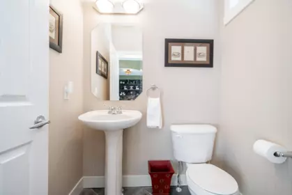 Powder Room Photo of 1899 Parkway Boulevard, Coquitlam, BC