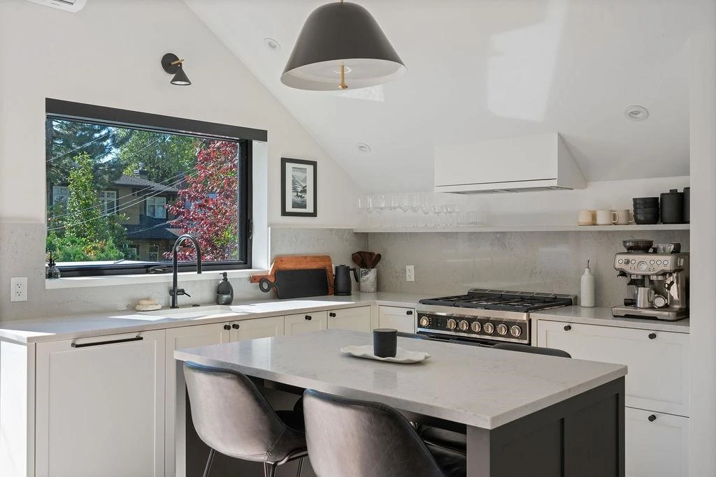 Family Room Photo of 4921 Larch Street, Vancouver, BC
