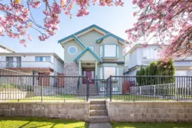 3076 E 27th Avenue, Vancouver, BC