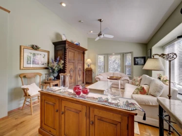 Breakfast Nook Photo of 4717 Sinclair Bay Road, Pender Harbour, BC