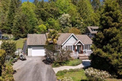 4717 Sinclair Bay Road, Pender Harbour, BC, Pender Harbour — Single Family Residence for sale