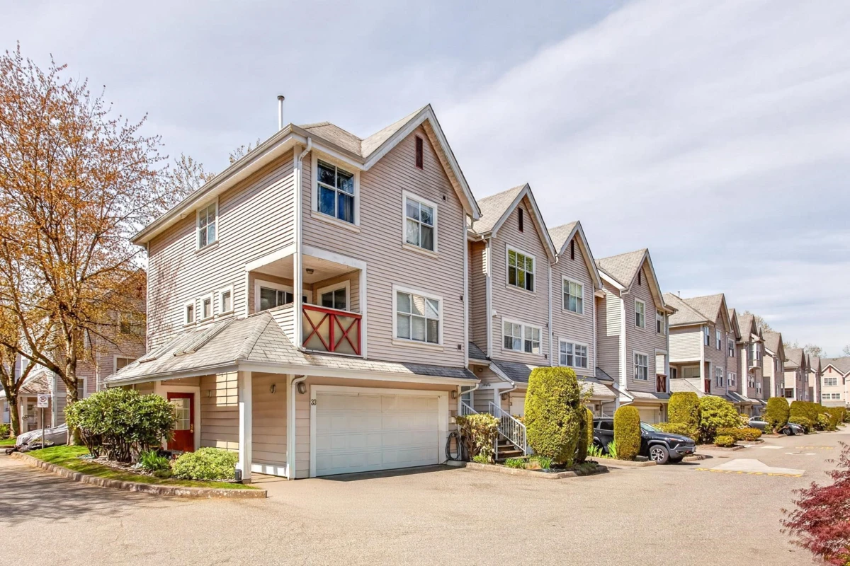 Exterior Rear Photo of 34 2450 Hawthorne Avenue, Port Coquitlam, BC