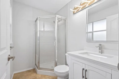 Primary Bedroom Photo of 34 2450 Hawthorne Avenue, Port Coquitlam, BC