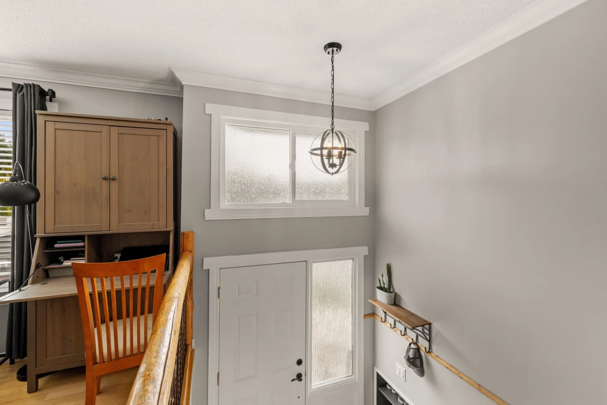 Dining Area Photo of 7691 Woodcock Crescent, Mission, BC