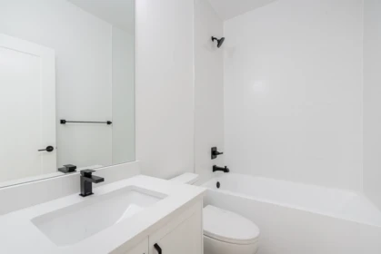 Hot Tub / Spa Photo of 2 20321 80 Avenue, Langley, BC