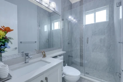 Swimming Pool Photo of 14786 76 Avenue, Surrey, BC