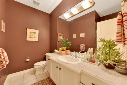 Laundry Room Photo of 5268 Glen Abbey Place, Delta, BC