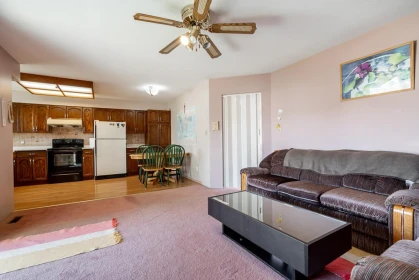 Breakfast Nook Photo of 14317 89a Avenue, Surrey, BC