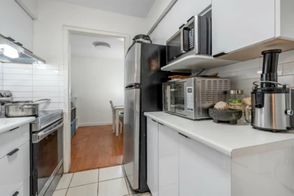 Kitchen Island Photo of 813 10620 150 Street, Surrey, BC
