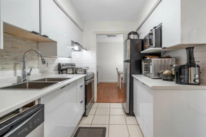 Kitchen Photo of 813 10620 150 Street, Surrey, BC