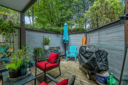 Walk-In Closet Photo of 813 10620 150 Street, Surrey, BC