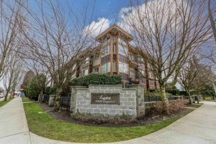 Office / Den Photo of 307 5000 Imperial Street, Burnaby, BC