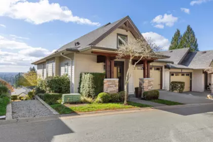 125 3458 Burke Village Promenade, Coquitlam, BC, Coquitlam — Townhouse for sale