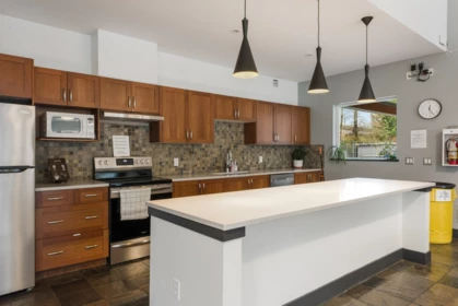 Garden / Landscaping Photo of 401 300 Klahanie Drive, Port Moody, BC