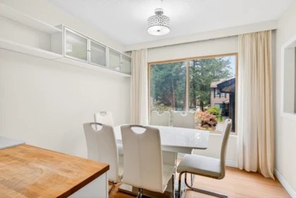 Kitchen Photo of 32 3015 Trethewey Street, Abbotsford, BC
