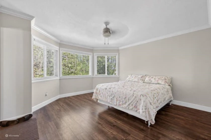 Guest Bathroom Photo of 7325 123 Street, Surrey, BC