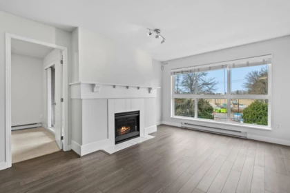 304 5500 Lynas Lane, Richmond, BC, Richmond — Apartment/Condo for sale