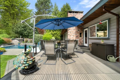 Swimming Pool Photo of 871 Fairway Drive, North Vancouver, BC
