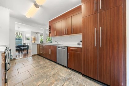 Breakfast Nook Photo of 202 1000 Bowron Court, North Vancouver, BC