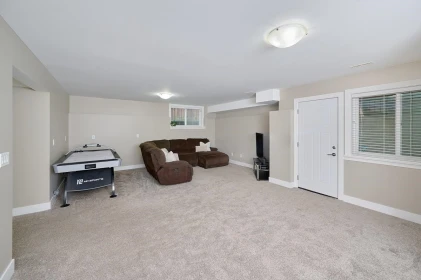 Mudroom Photo of 11939 Bonson Road, Pitt Meadows, BC