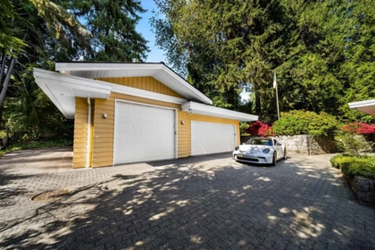 Fitness Center Photo Near 537 Eastcot Road, West Vancouver, BC