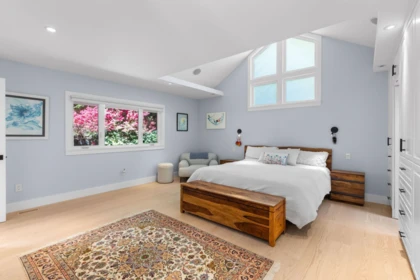 Mudroom Photo of 537 Eastcot Road, West Vancouver, BC