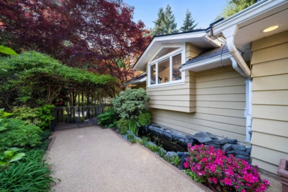 Outdoor Kitchen Photo of 537 Eastcot Road, West Vancouver, BC