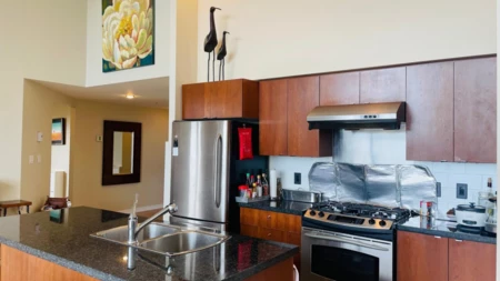 Kitchen Island Photo of 1805 9188 Hemlock Drive, Richmond, BC