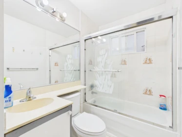 Guest Bathroom Photo of 5345 Wales Street, Vancouver, BC