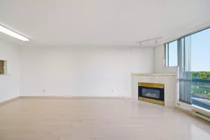 Pantry Photo of 908 7500 Granville Avenue, Richmond, BC