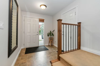 Hallway Photo of 47216 Laughington Place, Chilliwack, BC