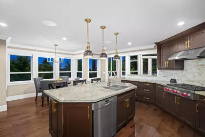 Breakfast Nook Photo of 673 Sylvan Avenue, North Vancouver, BC