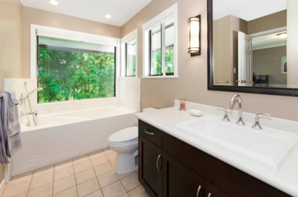 Laundry Room Photo of 2440 Queens Avenue, West Vancouver, BC