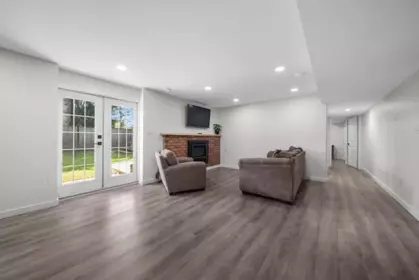 Garage Interior Photo of 34050 Shannon Drive, Abbotsford, BC