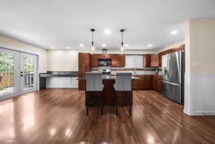 Kitchen Photo of 34050 Shannon Drive, Abbotsford, BC